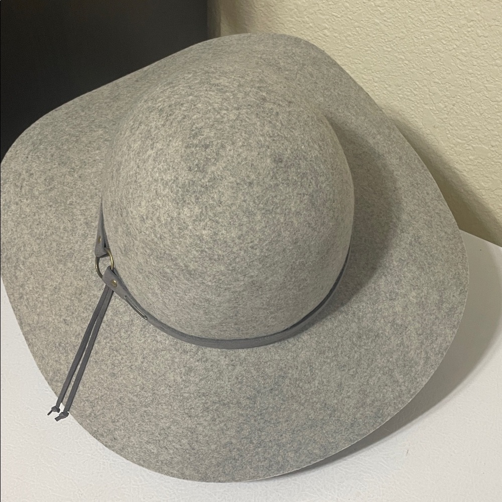 Kooringal Wimen's Gray Wool Wide Brim Hat. Very Good Condition. 100% Wool Felt. - Picture 6 of 13